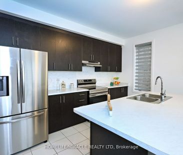 For Lease - 8 Copperhill Heights, Barrie, Ontario - Photo 5