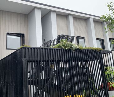 Unit 9, 1 Genevieve Lane, Hobsonville, Auckland - Photo 5