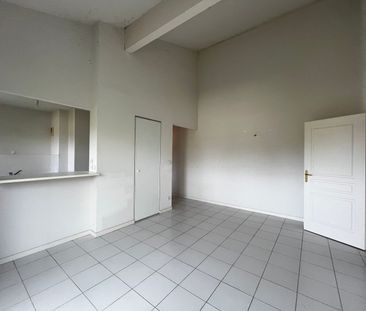 Location Appartement 2 pièces 42m² ST ANDRE DE CUBZAC 33240 - Photo 1
