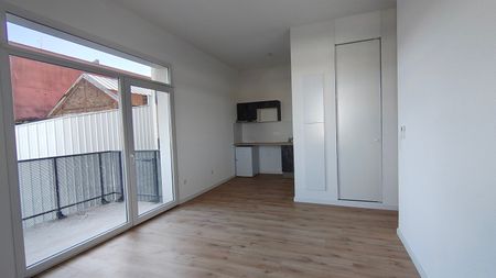 Location Appartement 1 pièce 45m² ROUBAIX 59100 - Photo 2