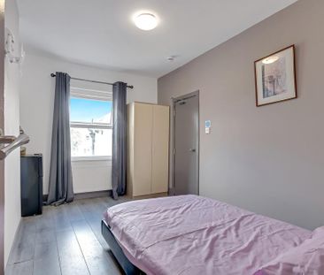 5 bedroom terraced house to rent - Photo 1