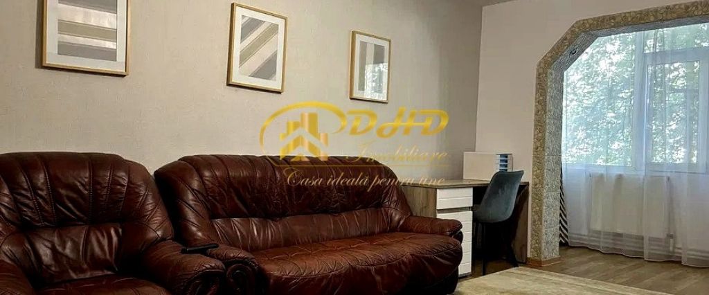 Apartament 3 camere - Fotografie 1