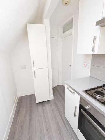 3 bedroom maisonette to rent - Photo 4