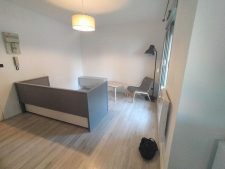 STUDIO MEUBLE ECULLY CENTRE - Ecully centre, 8 allée ... - Photo 5