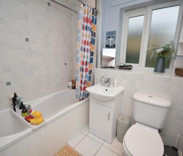1 bedroom flat to rent - Photo 6
