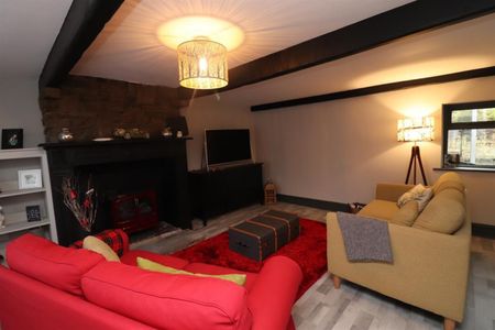 2 bedroom House To Let - Photo 4