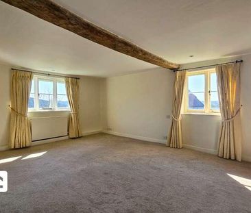 Pilgrims Way, Westerham, Kent, TN16 - Photo 1