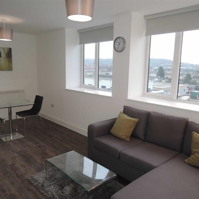 1 bedroom flat to rent - Photo 1