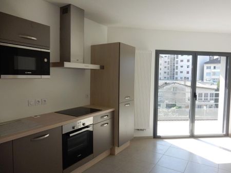 Location Appartement 2 pièces 44m² AIX LES BAINS 73100 - Photo 2