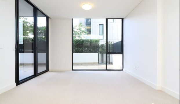 Modern Waterside Living in the Heart of Wentworth Point - Photo 1