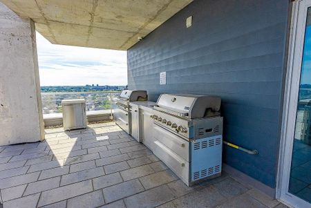 Hintonburg Connection - Photo 2