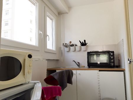 Location Appartement 1 pièce 23m² - Photo 4
