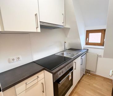 Liebliche 1-Zimmer-Wohnung am Fuße des Schlossbergs! - Provisionsfrei! - Photo 2