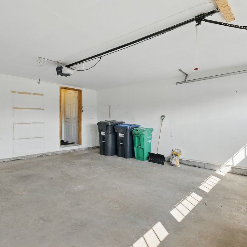 For Lease - 2 Giltspur Road, Brampton, Ontario - Photo 1