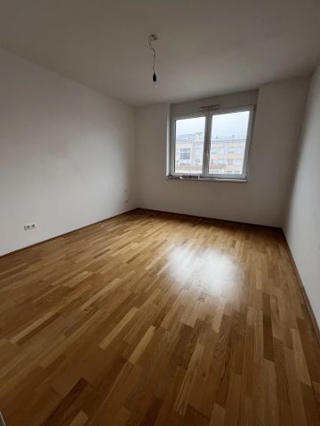 Ihr privater Rückzugsort mit Aussicht: Charmante 2-Zimmer-Wohnung mit Balkon & Kaufoption - 3/10 - Photo 2
