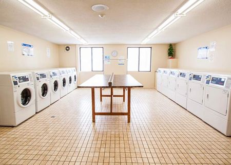 Park Royal Estates - Photo 2