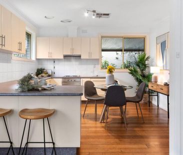 Quiet Court Living in a Prime Frankston South Locale - Photo 5