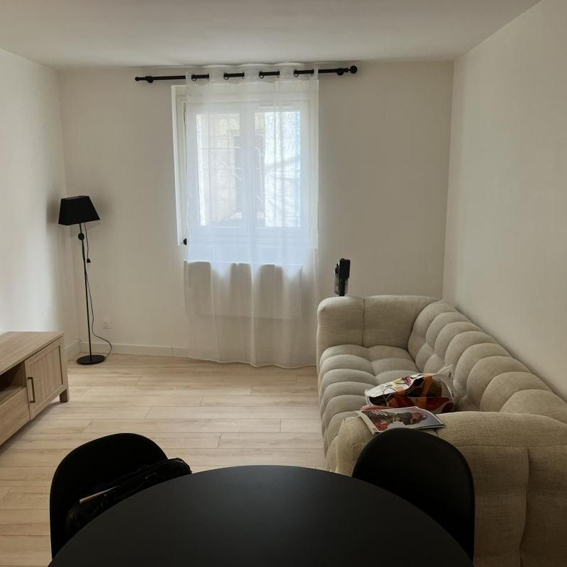 Location Appartement 2 pièces Meublé 40m² ANGERS 49100 - Photo 1