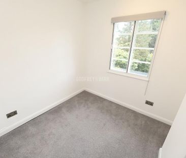 4 bedroom semi-detached house to rent - Photo 4