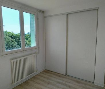 Location appartement rénové 4 pièces 63.63 m² à Romans-sur-Isère (2... - Photo 3