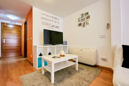 Travesía del Horno de la Mata, Madrid, Community of Madrid 28004 - Photo 2