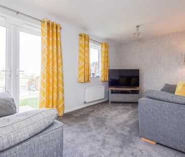 2 bedroom House To Let - Photo 2