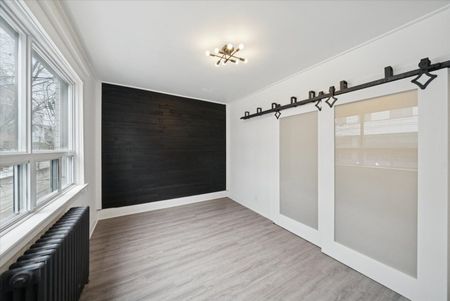 For Lease - 1578A Queen Street, Toronto, Ontario - Photo 2