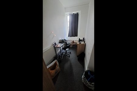 Room in a Shared House, Chesterfield Road, BS6 - Photo 2