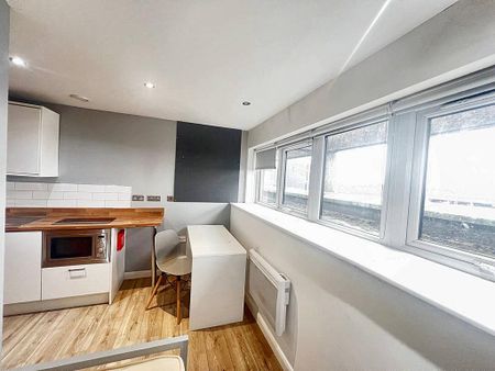 Studio to rent - Photo 5