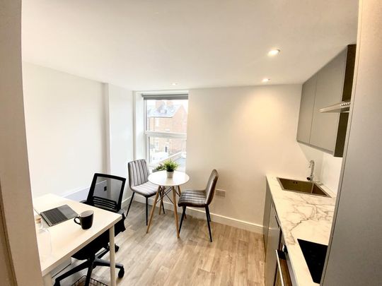 1 bedroom flat to rent - Photo 1