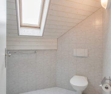 Mieten ohne Kaution - 2-stöckige Dachwohnung im Grünen - Photo 4