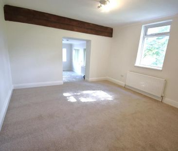 3 bedroom flat to rent - Photo 1