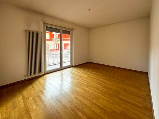 APPARTAMENTO RISTRUTTURATO PRIMA PIGIONE GRATUITA - Foto 1