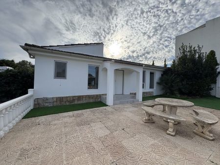 La Canyada, Valencian Community 46182 - Photo 3