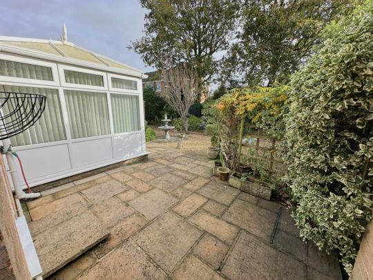 Spring Lane, Bexhill-on-Sea, East Sussex - Photo 1