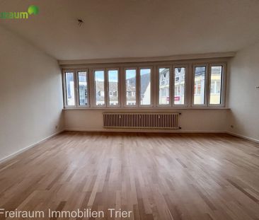 TR.-City: Modernisierte geräumige 2 ZKB, GWC, Abstellraum, EBK und ... - Photo 2