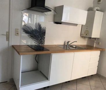 Location appartement 2 pièces - 53m² à Laval (53000) - Photo 2