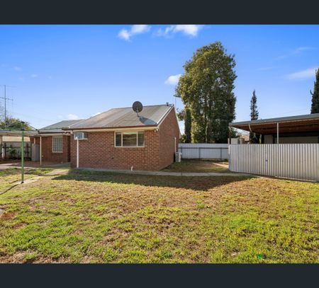 38 Sutton Road, Shepparton, Vic 3630 - Photo 5