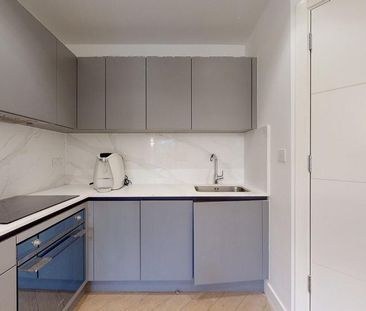 Studio to rent - Photo 5