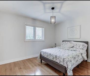 For Lease - 96 Wyndcliff Crescent Unit# Main Fl, Toronto, Ontario - Photo 6