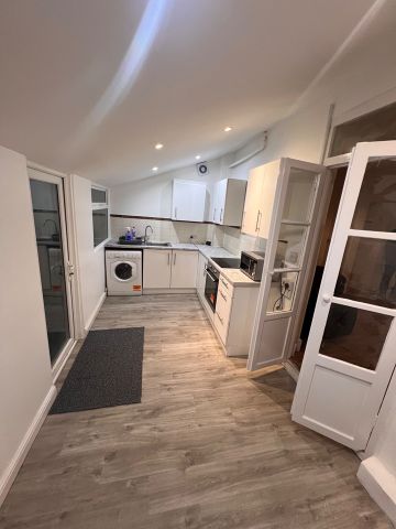 Room in a Shared House, Sidney Road, SE25 - Photo 3