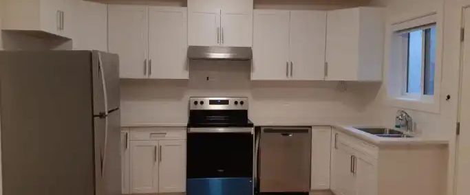 Grandview Heights 2BR | 16773 20 Avenue, Surrey - Photo 1