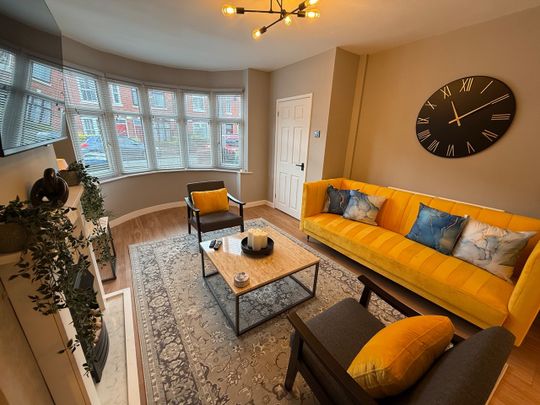 3 Bed End Terrace, Stratford Street, CV2 - Photo 1