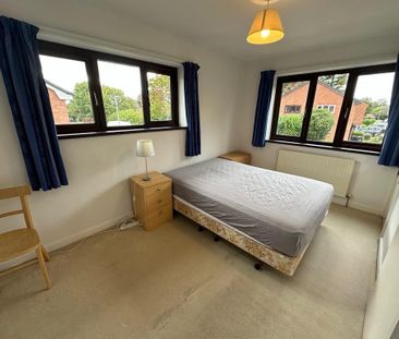 1 bedroom mews to rent - Photo 5