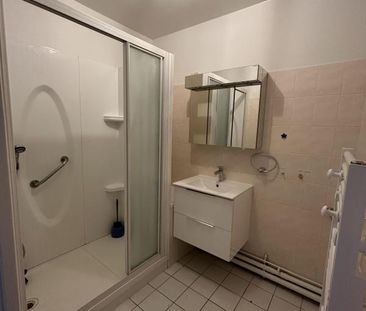 Location Appartement 1 pièce 35m² NANTES 44000 - Photo 2