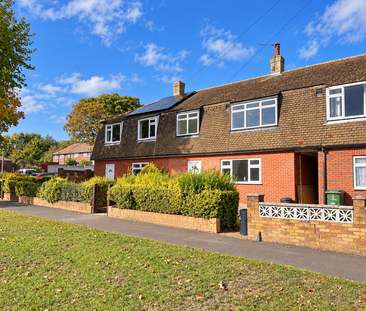 3 bedroom terraced house to rent - Photo 6