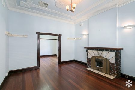 28 Grantham Street - Photo 2