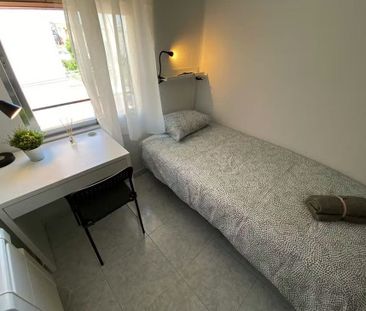 Calle del Puerto de la Morcuera, Madrid, Community of Madrid 28018 - Photo 6