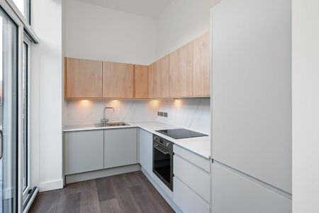 1 bedroom flat to rent - Photo 2