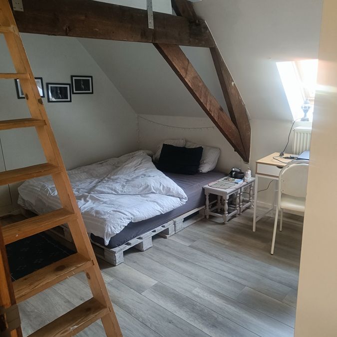 Kamer met mezzanine op de 3e verdieping - Foto 1